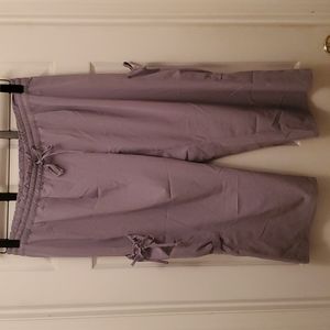 GAP Body Fit XL Gray Capris Pant